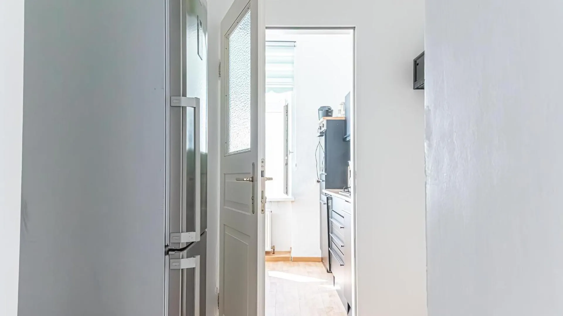 Amazing 3 Bedroom Apt, 15 Min To Landstrasse Hub Вена Апартаменты