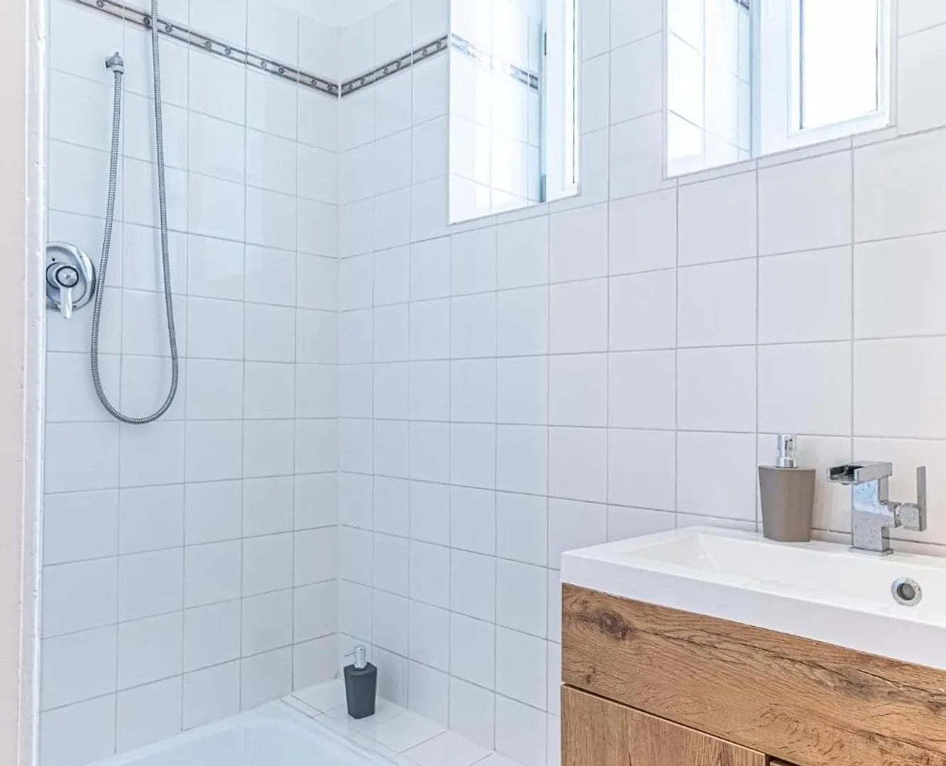 Apartament Amazing 3 Bedroom Apt, 15 Min To Landstrasse Hub Wiedeń